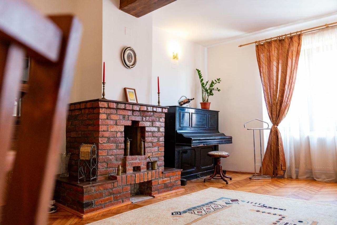 Appartamento Bed&Wine In The Center Of Gran Varadino Esterno foto