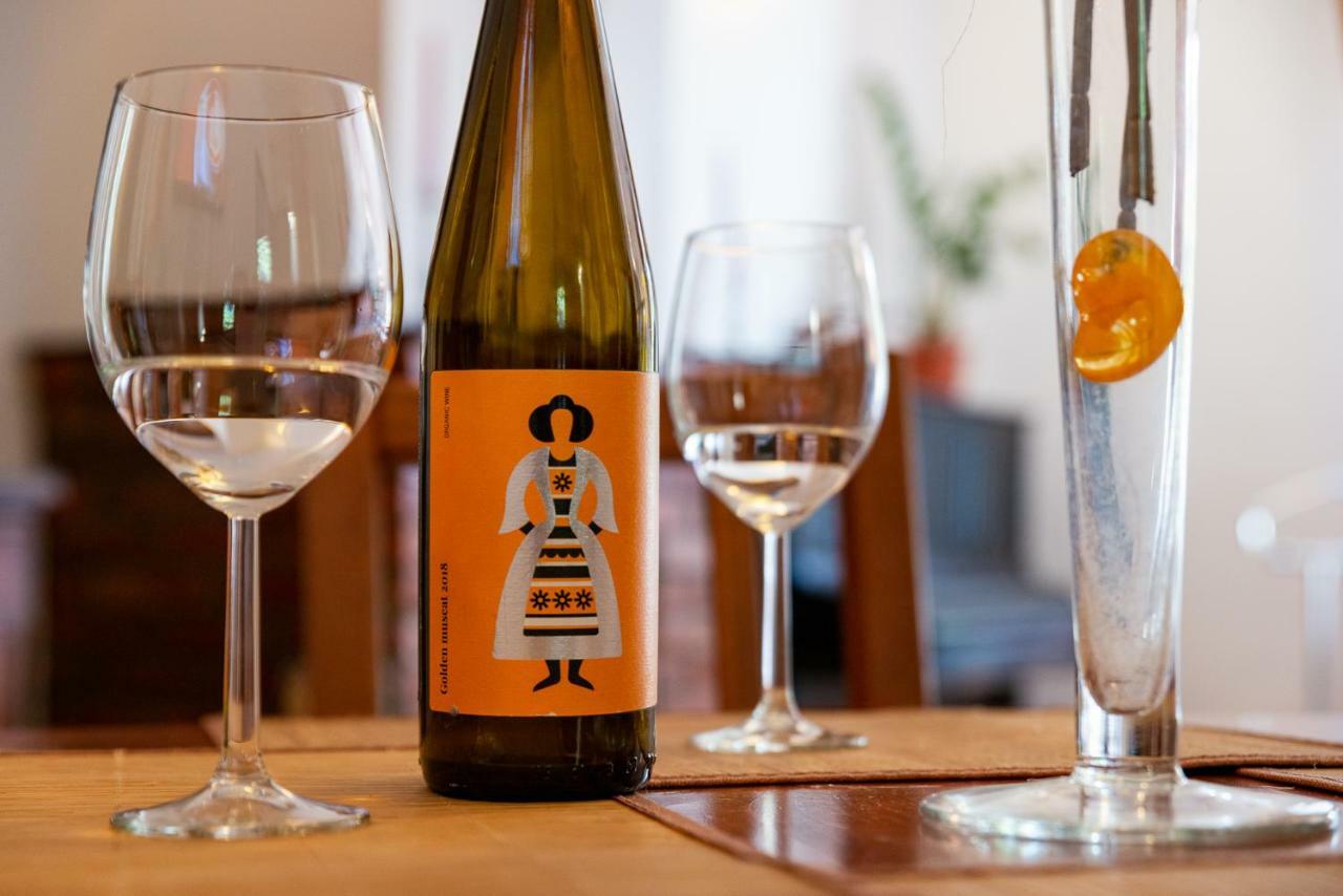 Appartamento Bed&Wine In The Center Of Gran Varadino Esterno foto