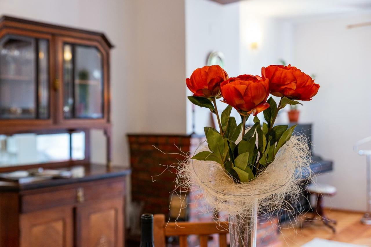 Appartamento Bed&Wine In The Center Of Gran Varadino Esterno foto