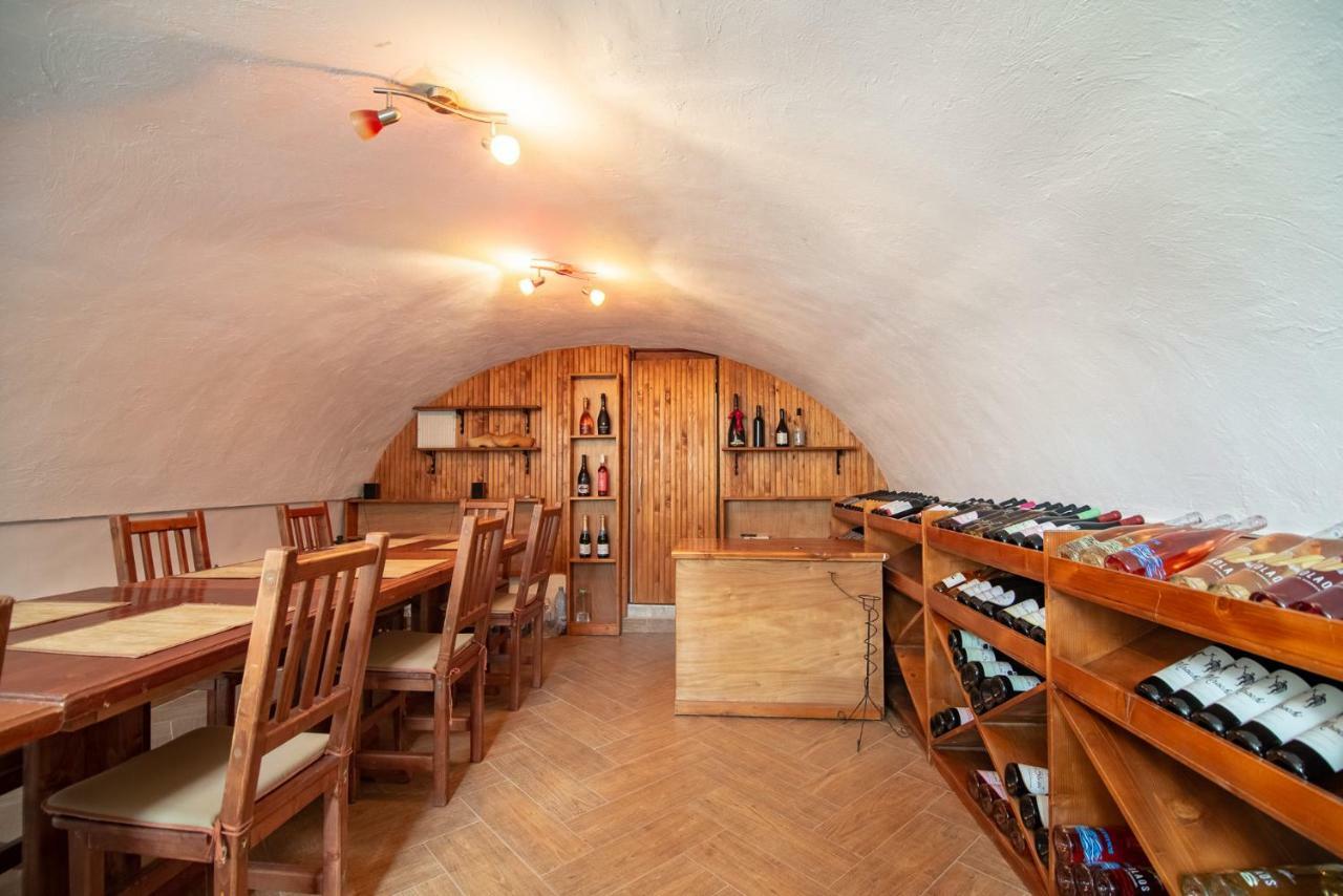 Appartamento Bed&Wine In The Center Of Gran Varadino Esterno foto